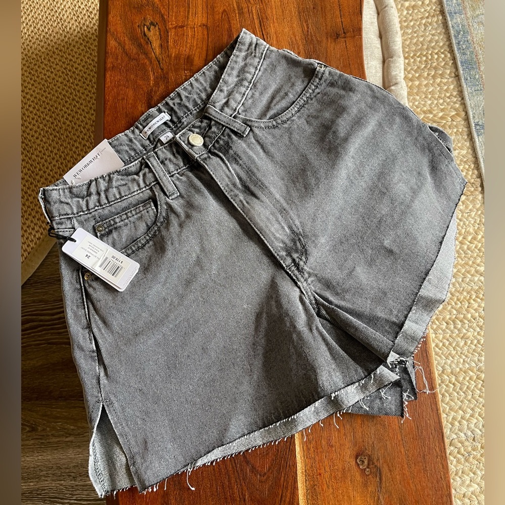 NWT The boyfriend jean short x weworewhat